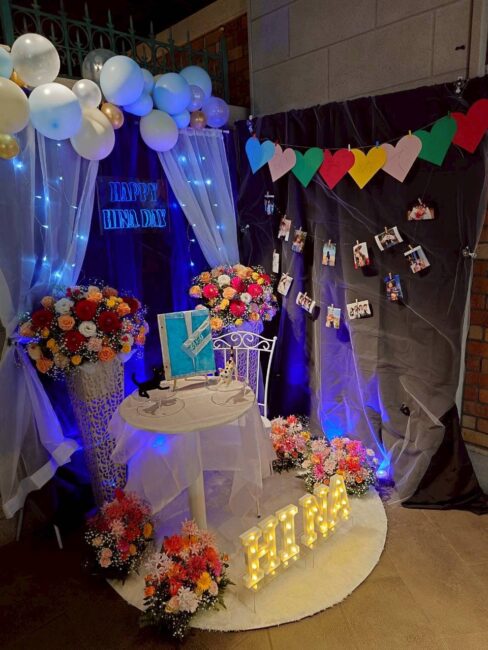 青海ひな乃生誕祭2025の生誕ディスプレイ