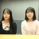 SKE48の桜井愛莉咲（左）と聖遥花（右）が東海ラジオの「2じゃないよ！」に出演し、ラジオブース内でトークしている様子。