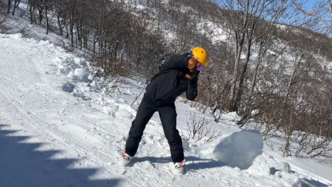 東海ラジオみつ吉さんが恒例の「スキー場で踊ってみた」新作公開でちょ！雪山で『賛成カワイイ！』