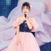 須田亜香里のSKE48卒業コンサートでのドレス姿